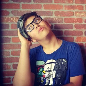 Meet your Posher, Lynn